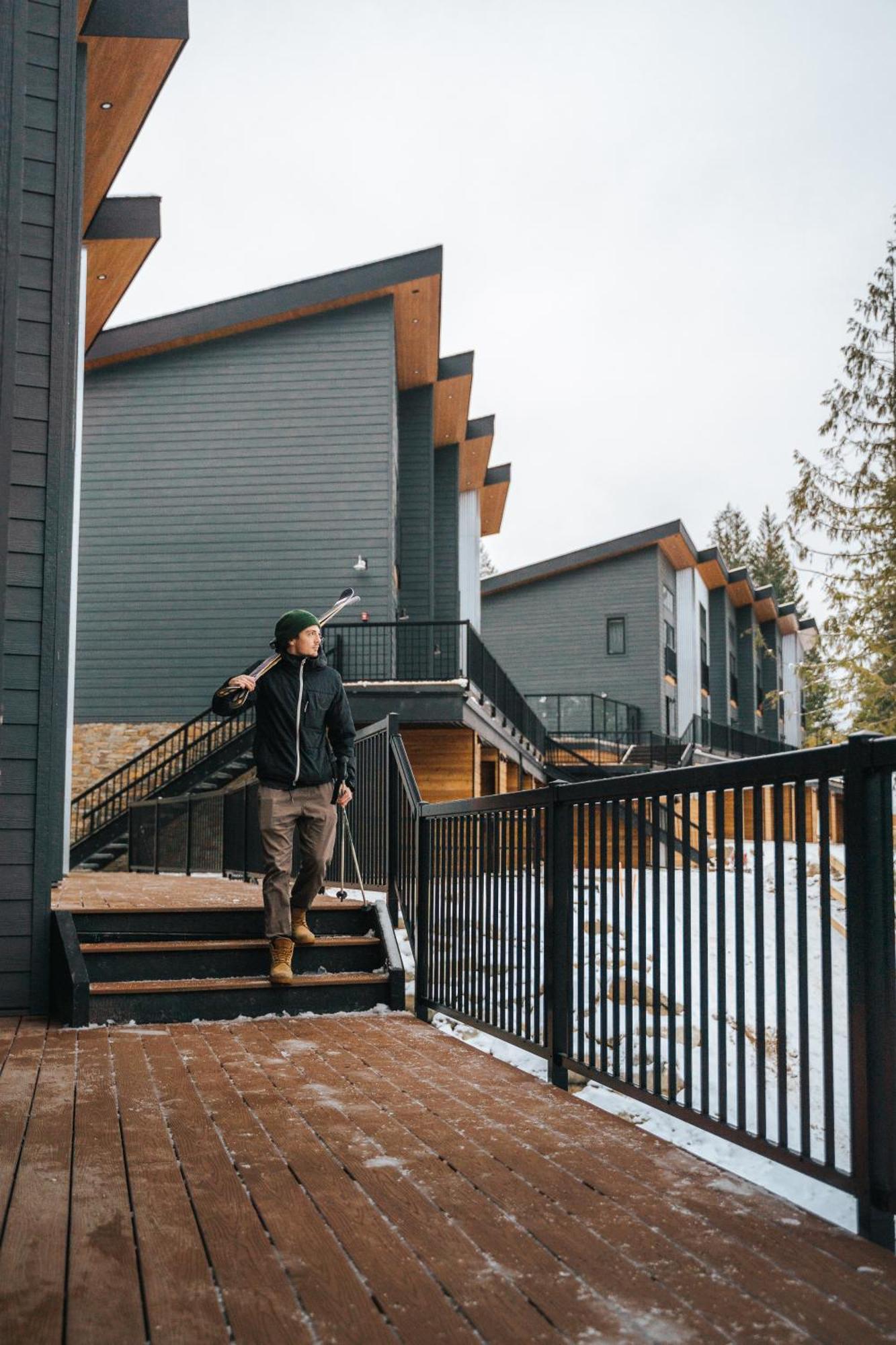 Basecamp Resorts Revelstoke Exteriér fotografie